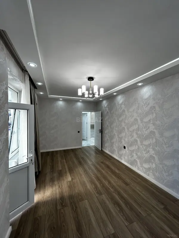Satılır 2 otaqlı mənzil 65 m²