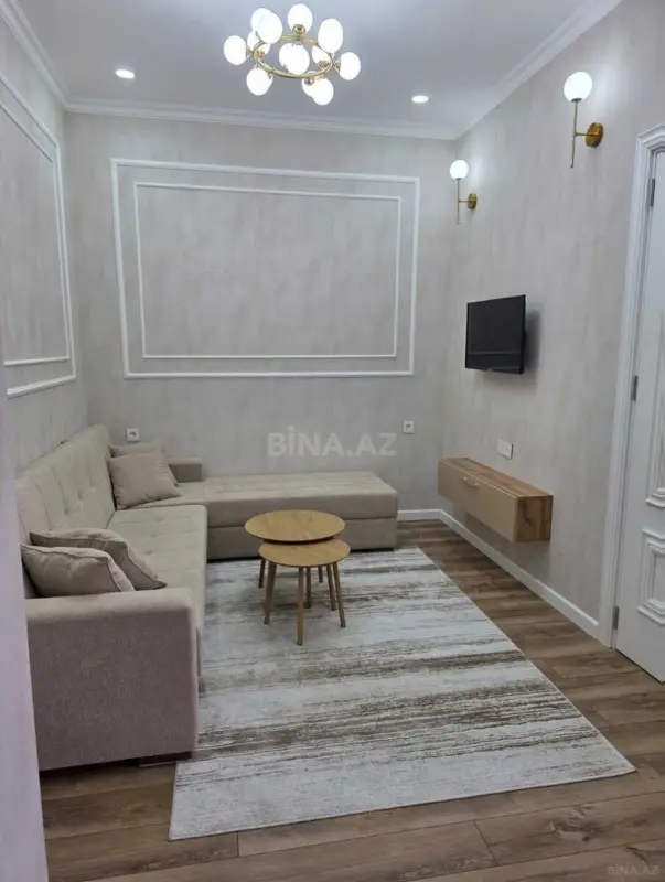 Kirayə verilir 2 otaqlı mənzil 55 m²
