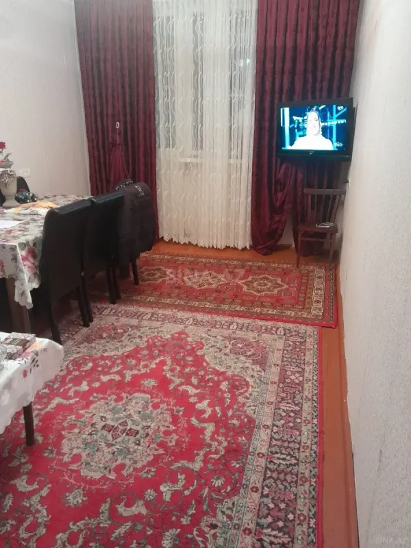 Satılır 3 otaqlı mənzil 82 m²
