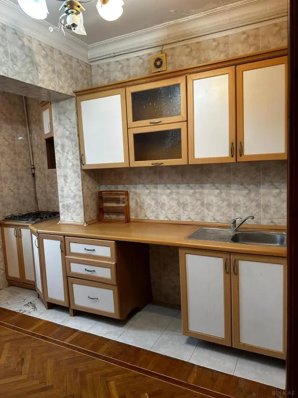 Kirayə verilir 3 otaqlı mənzil 80 m²
