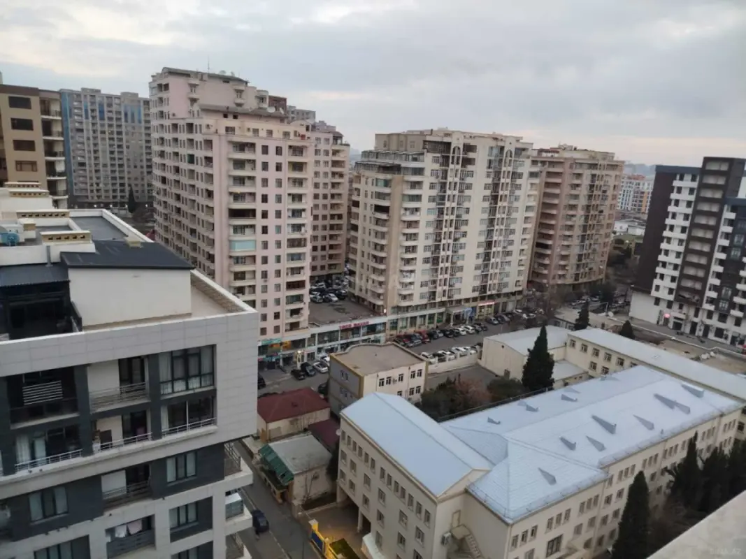 Kirayə verilir 3 otaqlı mənzil 87 m²