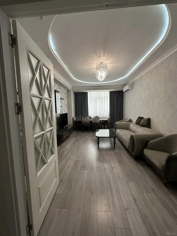 Satılır 3 otaqlı mənzil 88 m²
