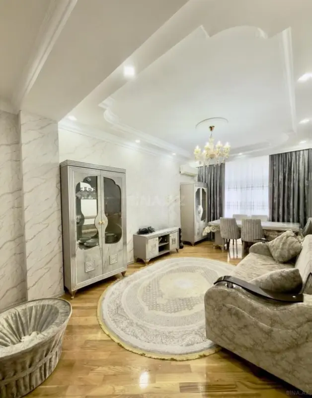 Satılır 3 otaqlı mənzil 99 m²