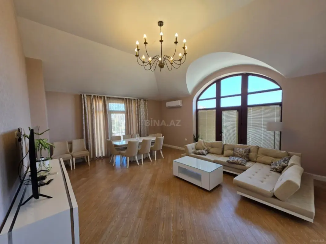 Kirayə verilir 3 otaqlı mənzil 164 m²