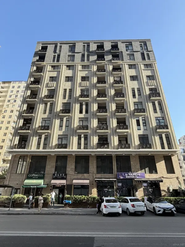 Satılır 2 otaqlı mənzil 69.5 m²