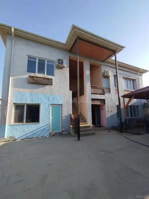 Satılır 4 otaqlı həyət evi 120 m²