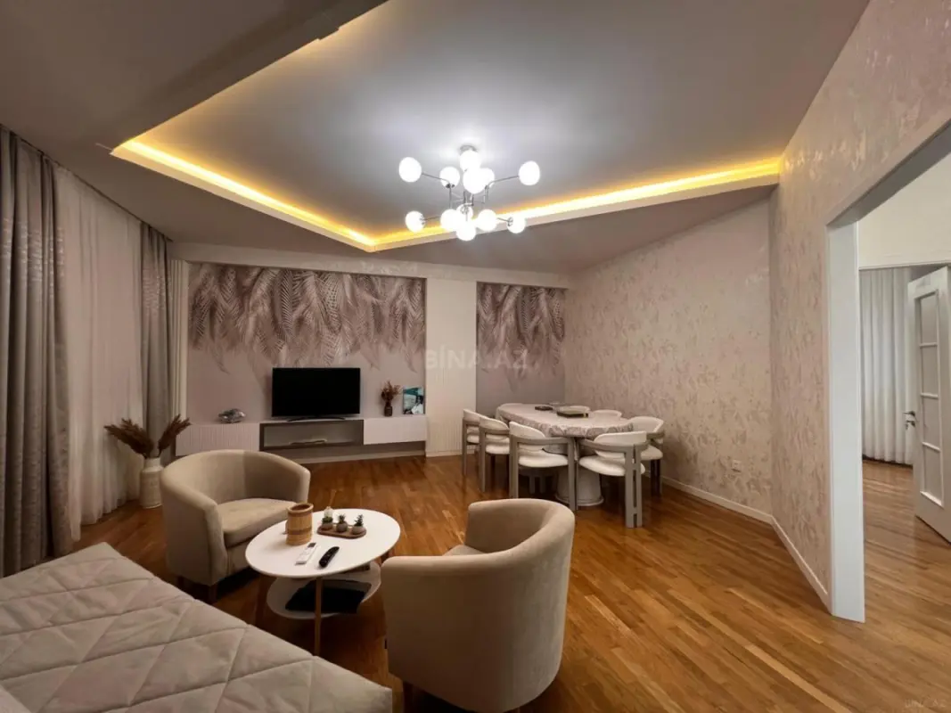 Satılır 2 otaqlı mənzil 85 m²