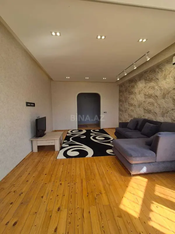 Satılır 2 otaqlı mənzil 85 m²