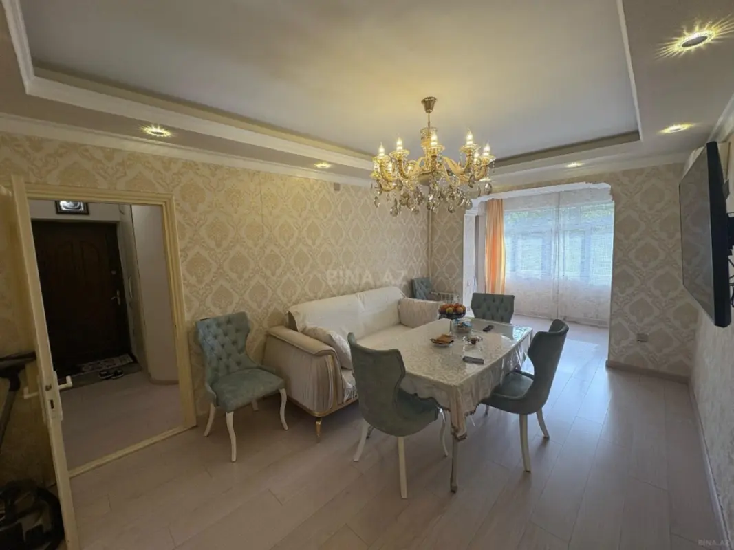 Satılır 2 otaqlı mənzil 65 m²