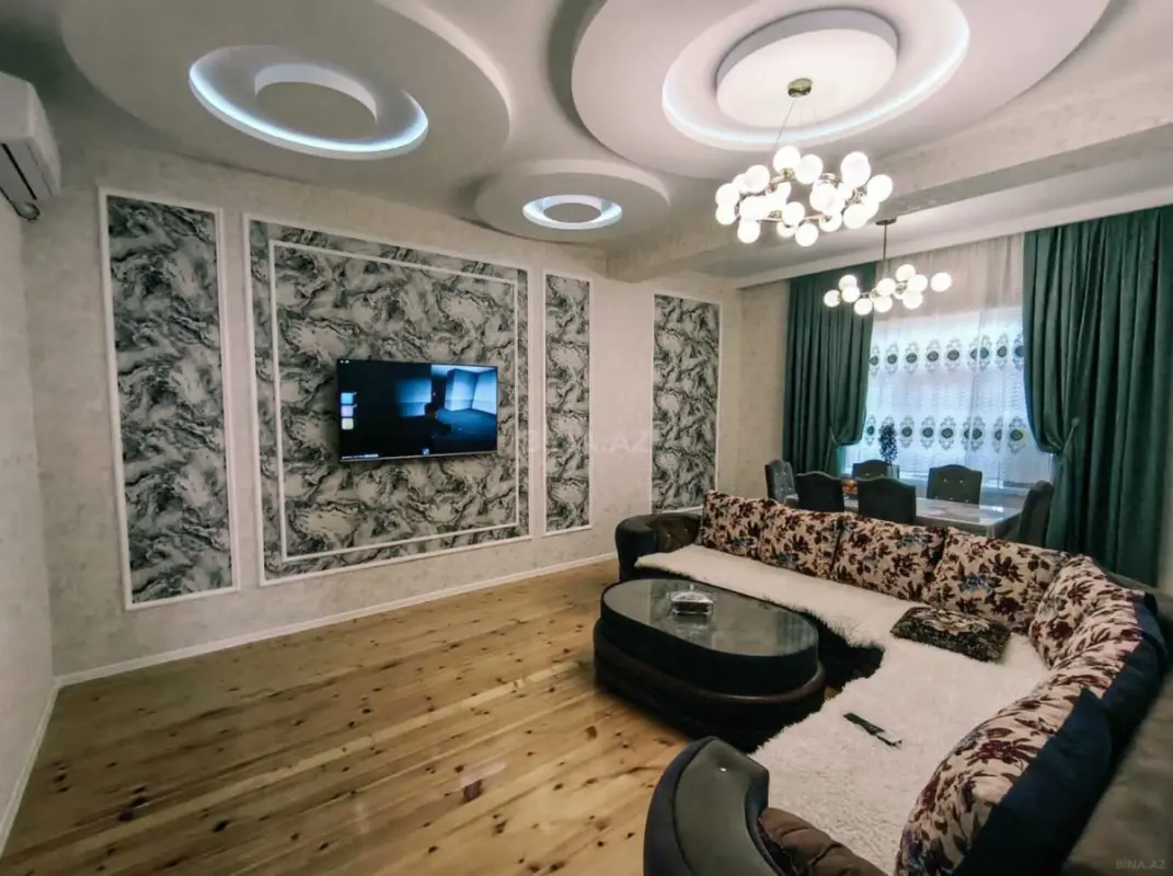 Satılır 4 otaqlı həyət evi 130 m²