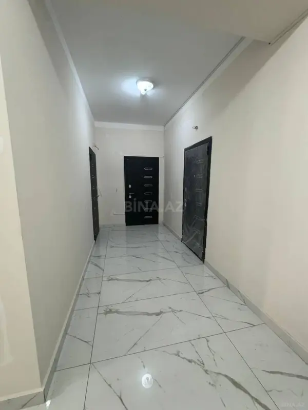 Satılır 3 otaqlı mənzil 125 m²