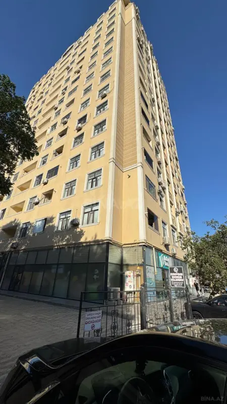 Satılır 3 otaqlı mənzil 105 m²