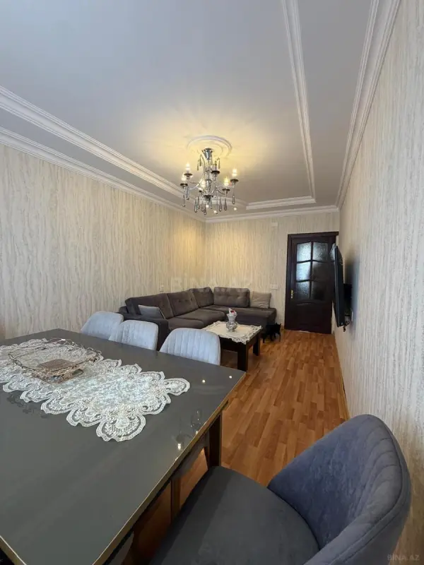 Satılır 5 otaqlı mənzil 120 m²