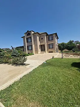 Kirayə verilir 6 otaqlı həyət evi 350 m² — Bakı, Badamdar 6 otaq 350.00 m²