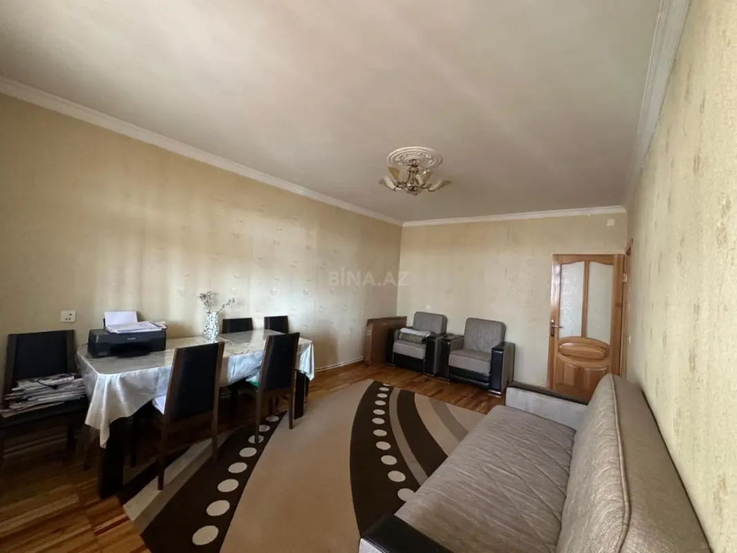 Satılır 4 otaqlı mənzil 113 m²
