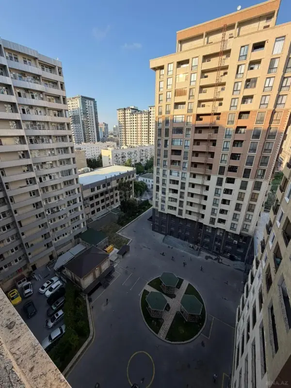 Satılır 2 otaqlı mənzil 70 m²
