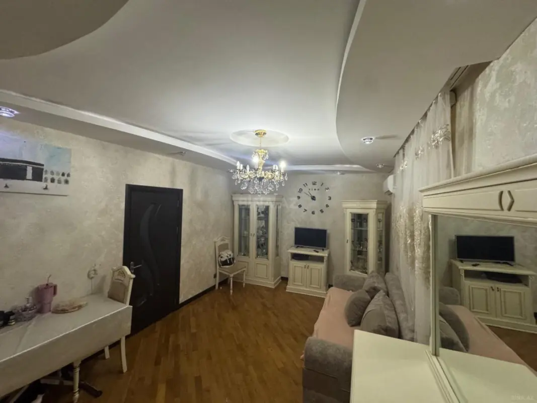 Satılır 2 otaqlı mənzil 45 m²