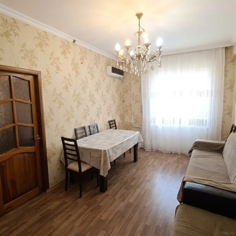 Satılır 4 otaqlı mənzil 103.7 m²