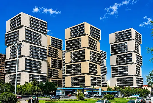 Kirayə verilir 3 otaqlı mənzil 103 m² — Bakı 3 otaq 103.00 m²
