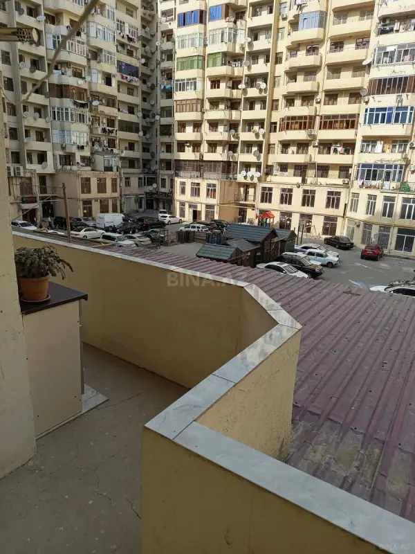 Satılır 2 otaqlı mənzil 59 m²