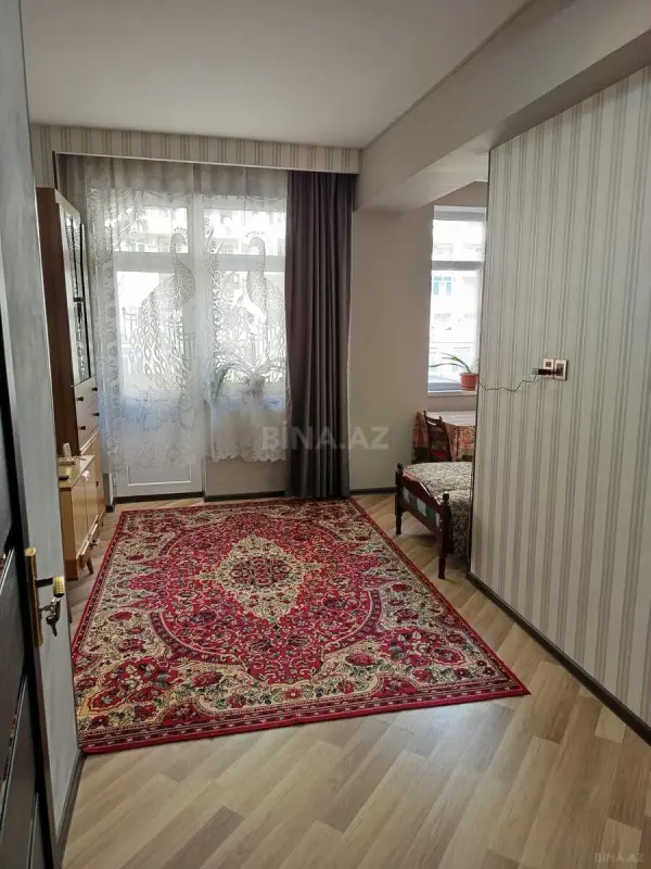 Satılır 2 otaqlı mənzil 58.7 m²