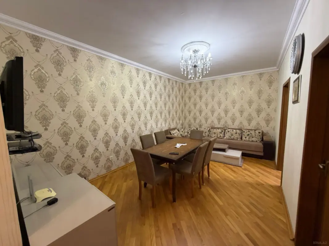 Kirayə verilir 3 otaqlı mənzil 100 m²