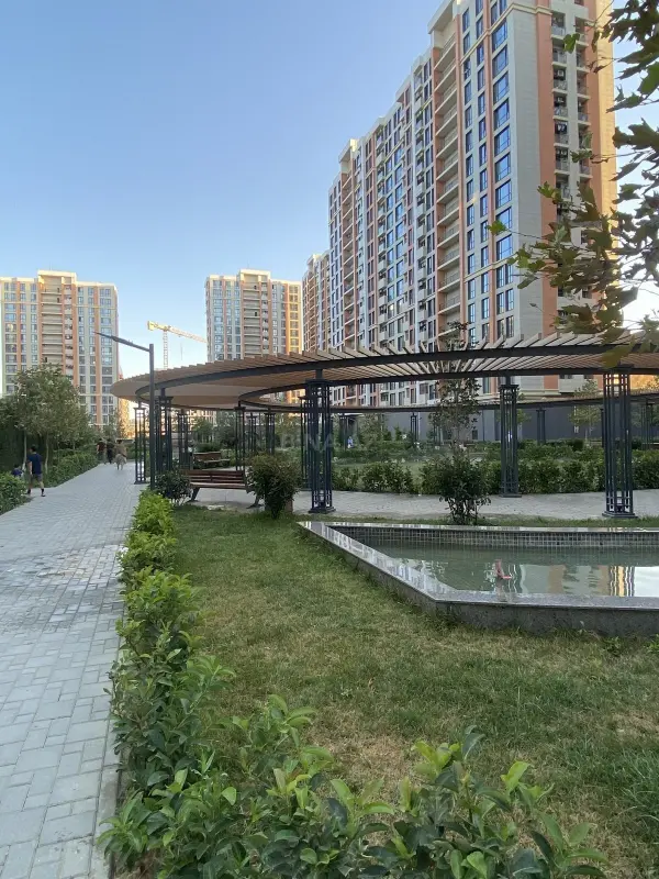 Satılır 3 otaqlı mənzil 84 m²