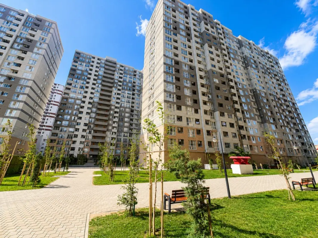 Satılır 3 otaqlı mənzil 95 m²
