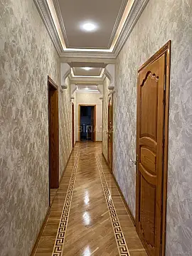 Kirayə verilir 3 otaqlı mənzil 140 m² — Bakı 3 otaq 140.00 m²