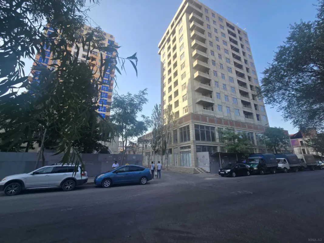 Satılır 2 otaqlı mənzil 100 m²