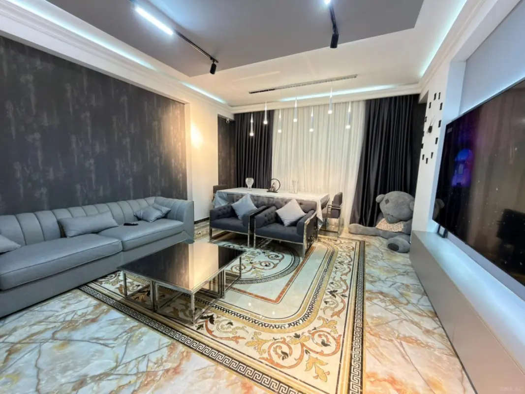 Satılır 2 otaqlı mənzil 80 m²