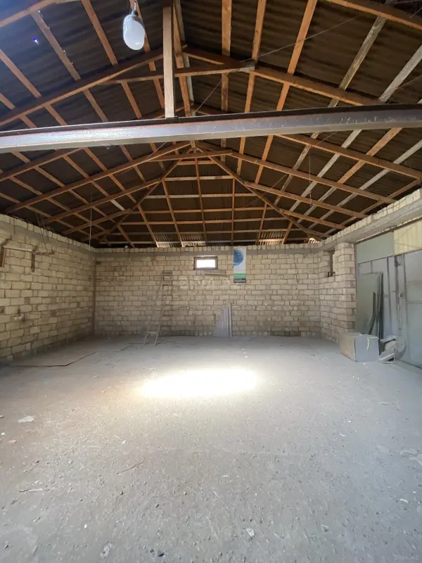 Kirayə verilir obyekt 200 m²