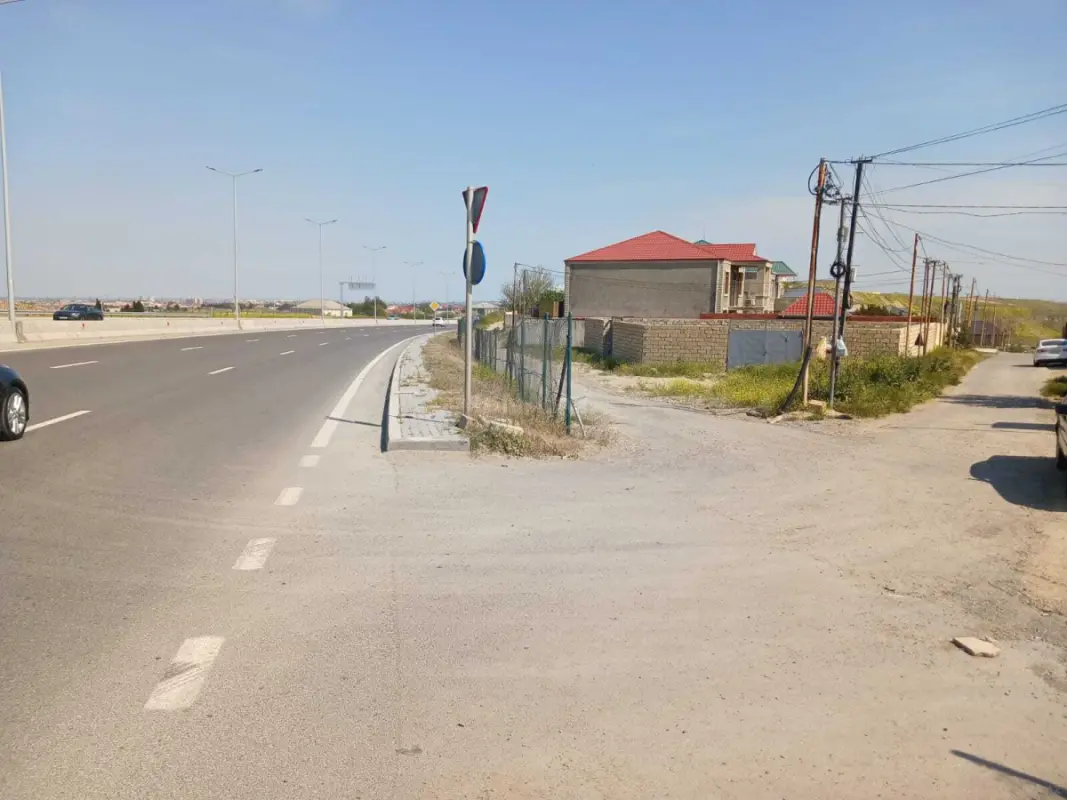 Satılır torpaq sahəsi 8 m²