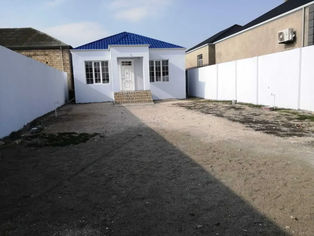 Satılır 4 otaqlı həyət evi 110 m²