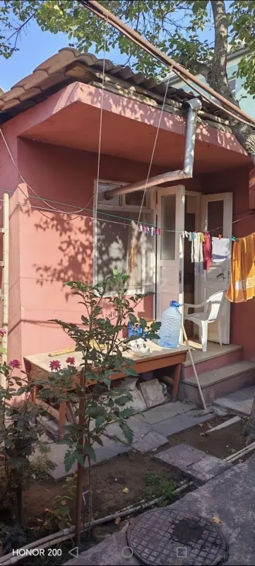 Kirayə verilir 1 otaqlı həyət evi 18 m²