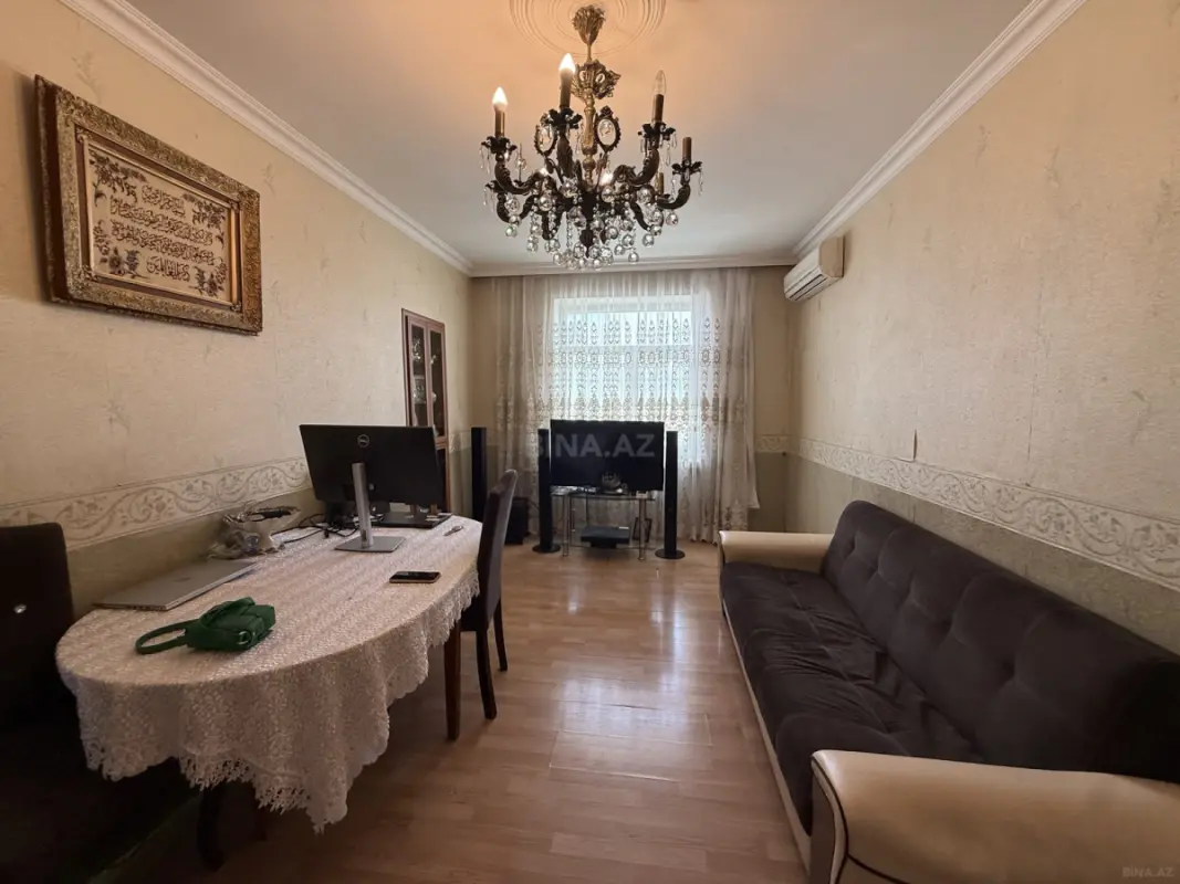 Satılır 2 otaqlı mənzil 60 m²