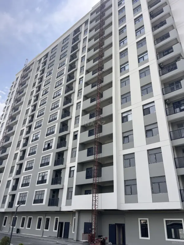 Kirayə verilir 3 otaqlı mənzil 118 m²