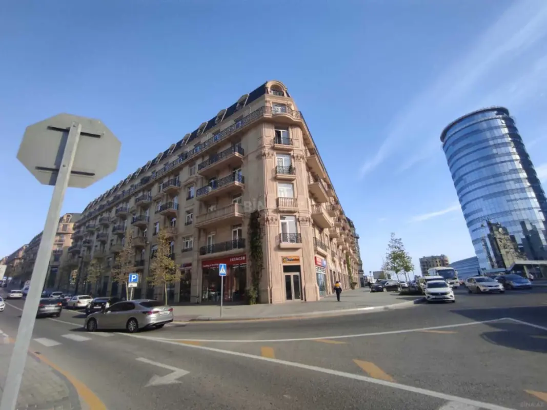 Satılır 1 otaqlı mənzil 60 m²