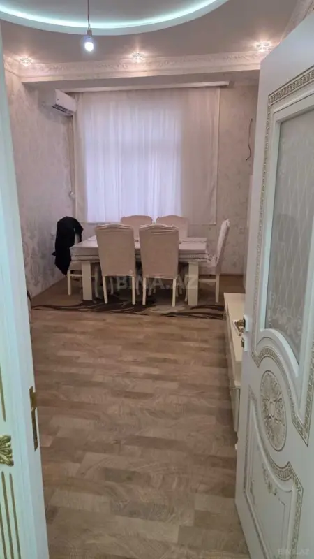 Kirayə verilir 3 otaqlı mənzil 90 m²