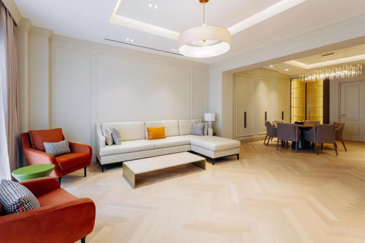 Kirayə verilir 3 otaqlı mənzil 140 m²