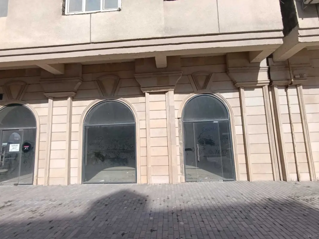 Satılır obyekt 97 m²