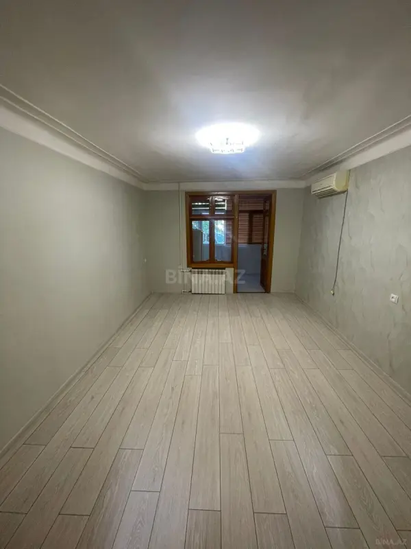 Satılır 3 otaqlı mənzil 70 m²