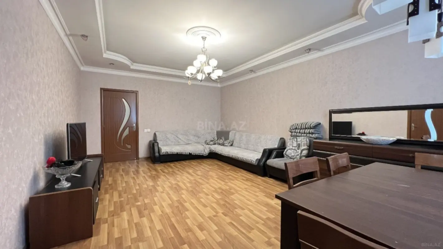 Kirayə verilir 3 otaqlı mənzil 100 m²