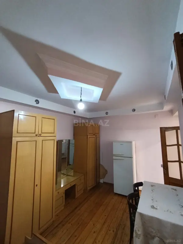 Kirayə verilir 1 otaqlı həyət evi 90 m²