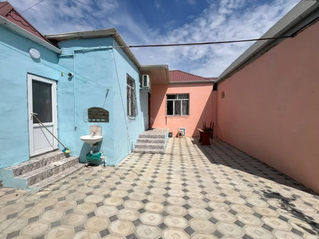 Satılır 3 otaqlı həyət evi 75 m²