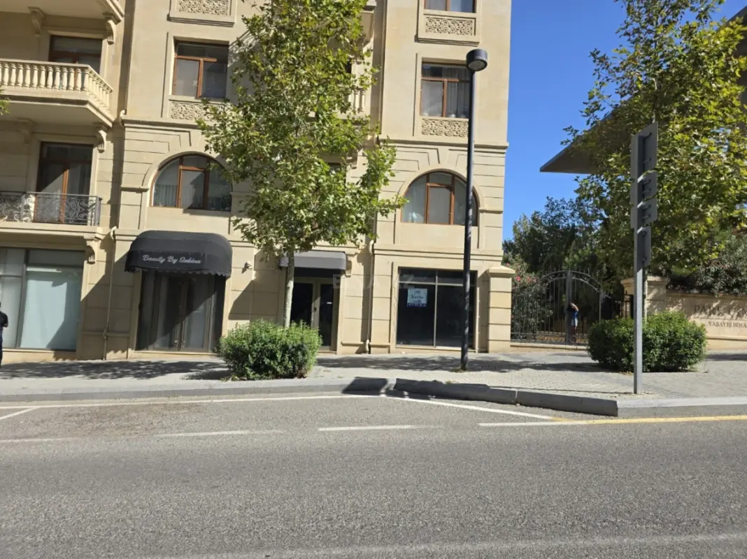 Kirayə verilir obyekt 120 m²
