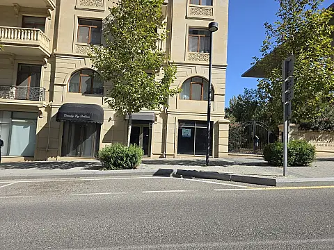 Kirayə verilir obyekt 120 m² — Bakı, Xətai 120.00 m²