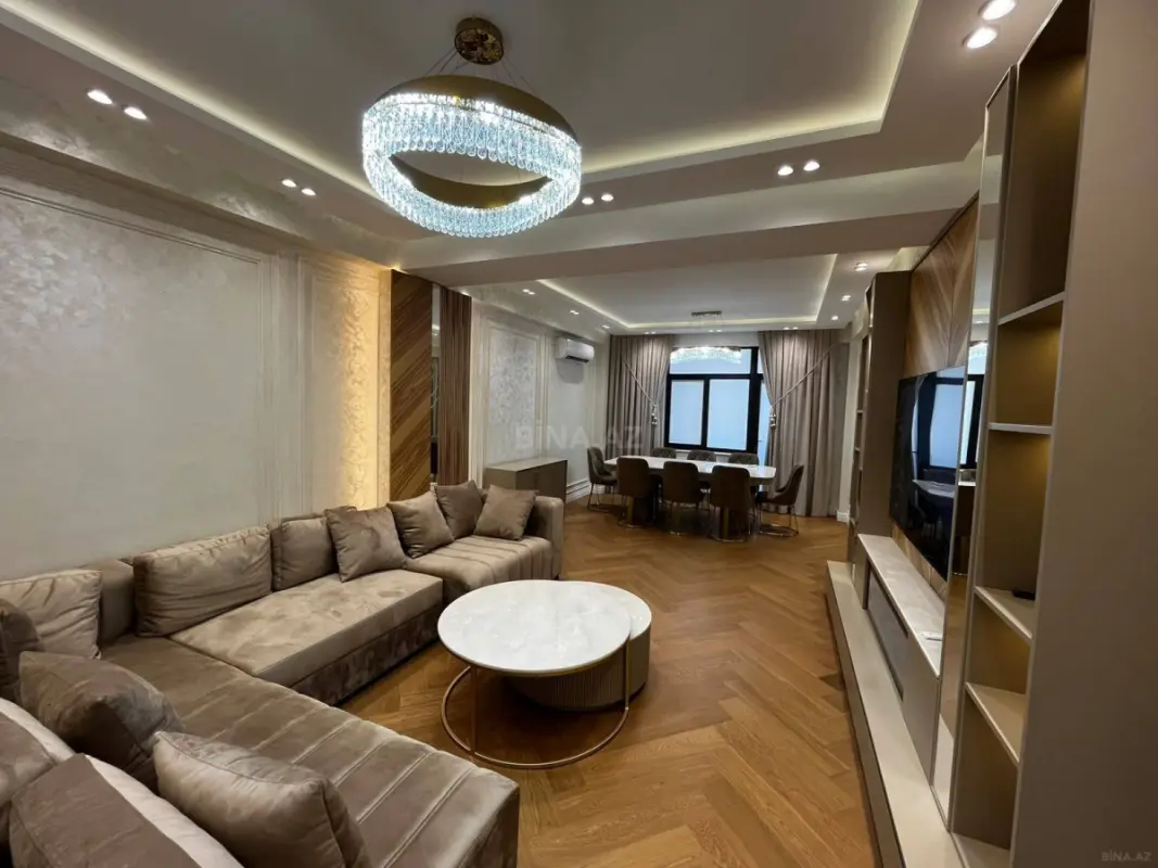 Kirayə verilir 3 otaqlı mənzil 170 m²