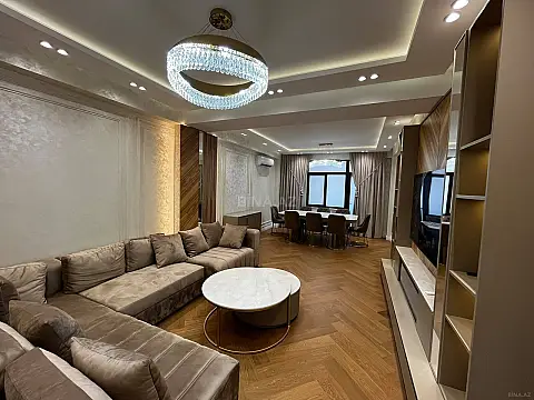 Kirayə verilir 3 otaqlı mənzil 170 m² — Bakı, Nərimanov 3 otaq 170.00 m²
