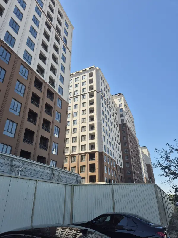 Satılır 1 otaqlı mənzil 54.8 m²
